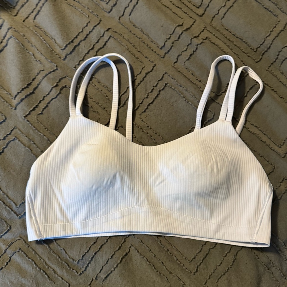 Lululemon Like A Cloud Sports Bra